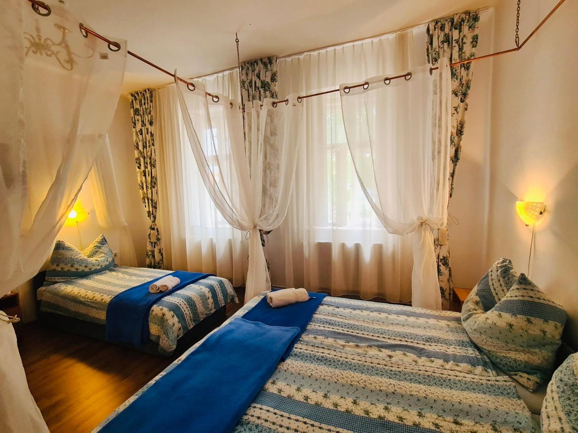 Pensiunea Schwartzy Hotel Makó Kültér fotó