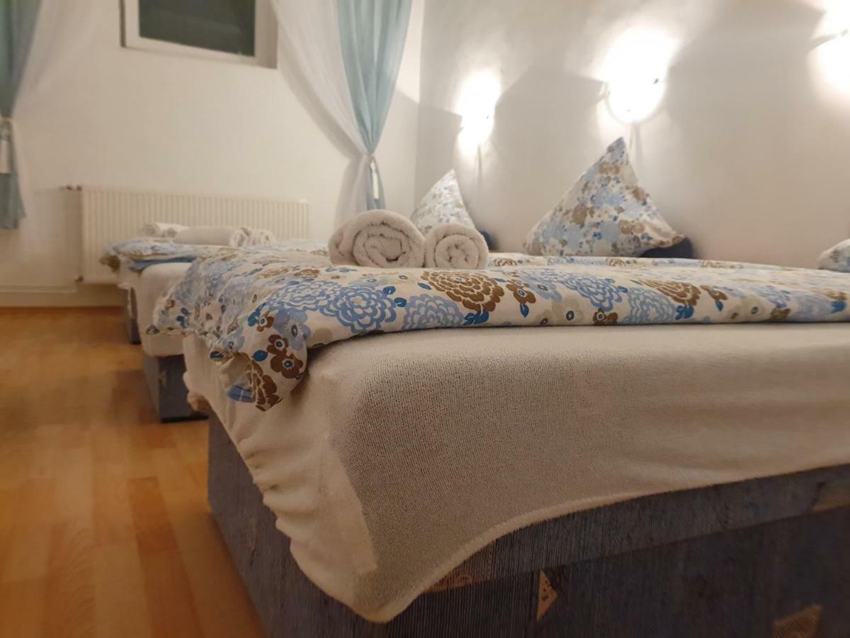 Pensiunea Schwartzy Hotel Makó Kültér fotó